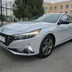 Hyundai Elantra 2021