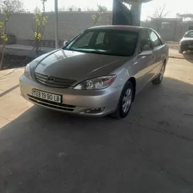 Toyota Camry 2003