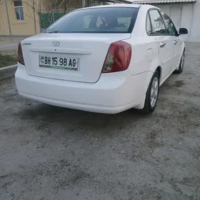Daewoo Lacetti 2004