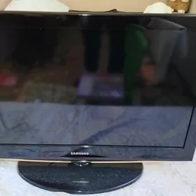 Телевизор Samsung