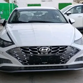 Hyundai Sonata 2021