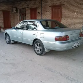 Toyota Camry 1996