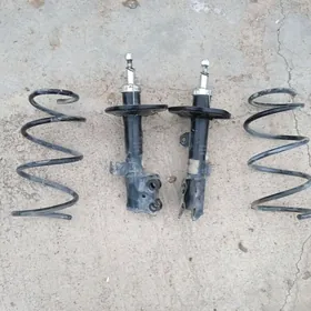 2013 karollaň öň Amartizatory