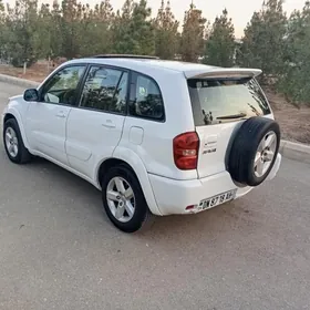 Toyota RAV4 2005