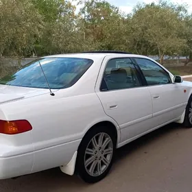 Toyota Camry 1999
