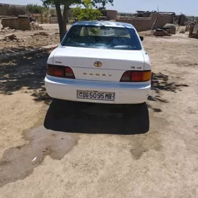 Toyota Camry 1993