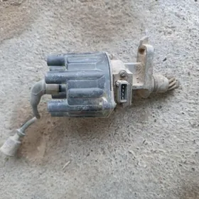 tramblyor Mitsubishi pajer