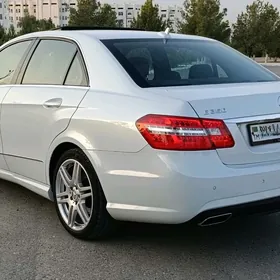 Mercedes-Benz E350 2011