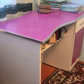 SATLYK Stol Salona degisli