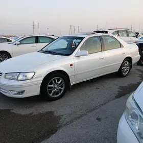 Toyota Camry 2001