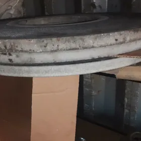 вал гырянын дашы