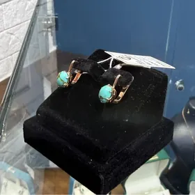 ЗОЛОТЫЕ СЕРЬГИ.