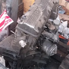 Bmw mator birsekiz zynjyr