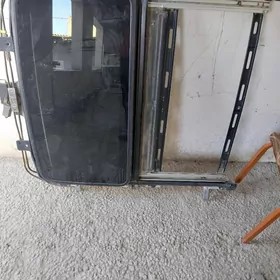 люк авалонинки