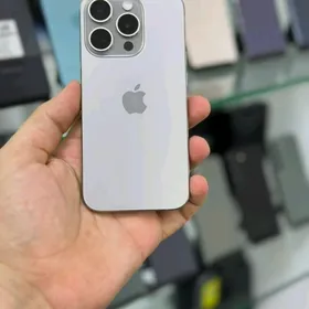 iPhone 15 Pro. 256GB