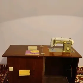 швейная машинка