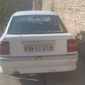 Opel Vectra 1991