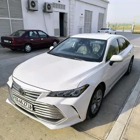 Toyota Avalon 2019
