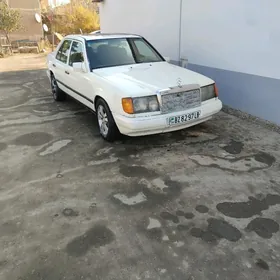 Mercedes-Benz 230E 1994