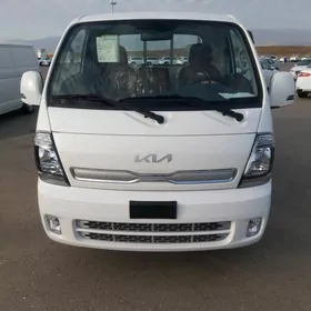 Kia Bongo 2025