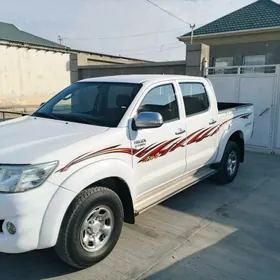 Toyota Hilux 2014