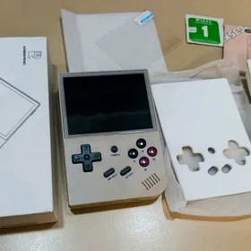 Консоль Приставка Anbernic