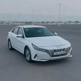 Hyundai Elantra 2021