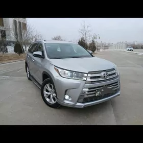 Toyota Highlander 2017