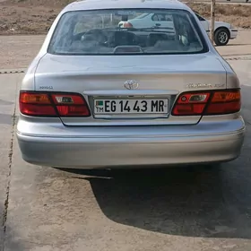 Toyota Avalon 1999