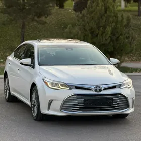 Toyota Avalon 2018