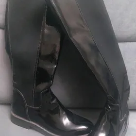 Обувь БОТФОРТЫ  39 раз