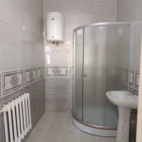 Aeroport ýoldaky täze jaýlar