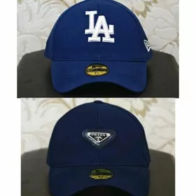 Los Angeles. Prada kepka