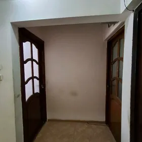 satlyk jaý eýesinden