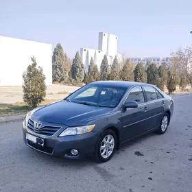 Toyota Camry 2011