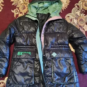 продам куртку.