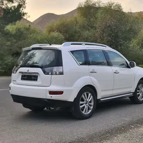 outlander 2010 3.0 karopga