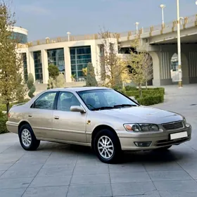 Toyota Camry 1998