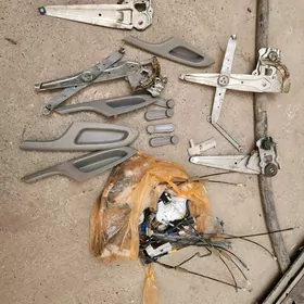 Tayota Carolla ayna galdyryan