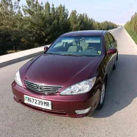 Toyota Camry 2005