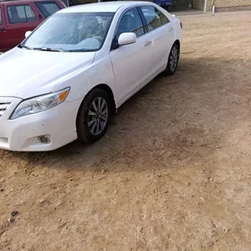Toyota Camry 2010