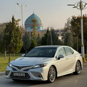Toyota Camry 2022