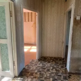 5 mkrn Surikow 3 komnat