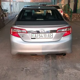 Toyota Camry 2013