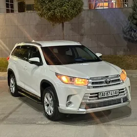 Toyota Highlander 2018