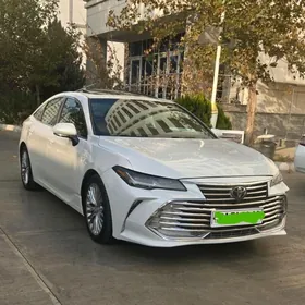 Toyota Avalon 2019