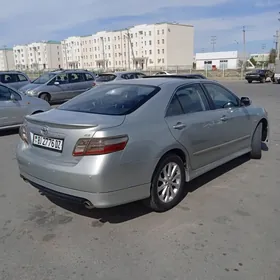 Toyota Camry 2011