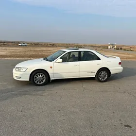 Toyota Camry 2001