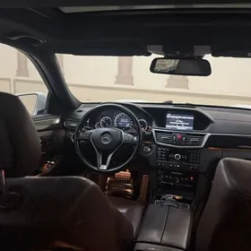 Mercedes-Benz E350 2010