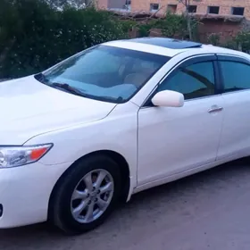Toyota Camry 2010